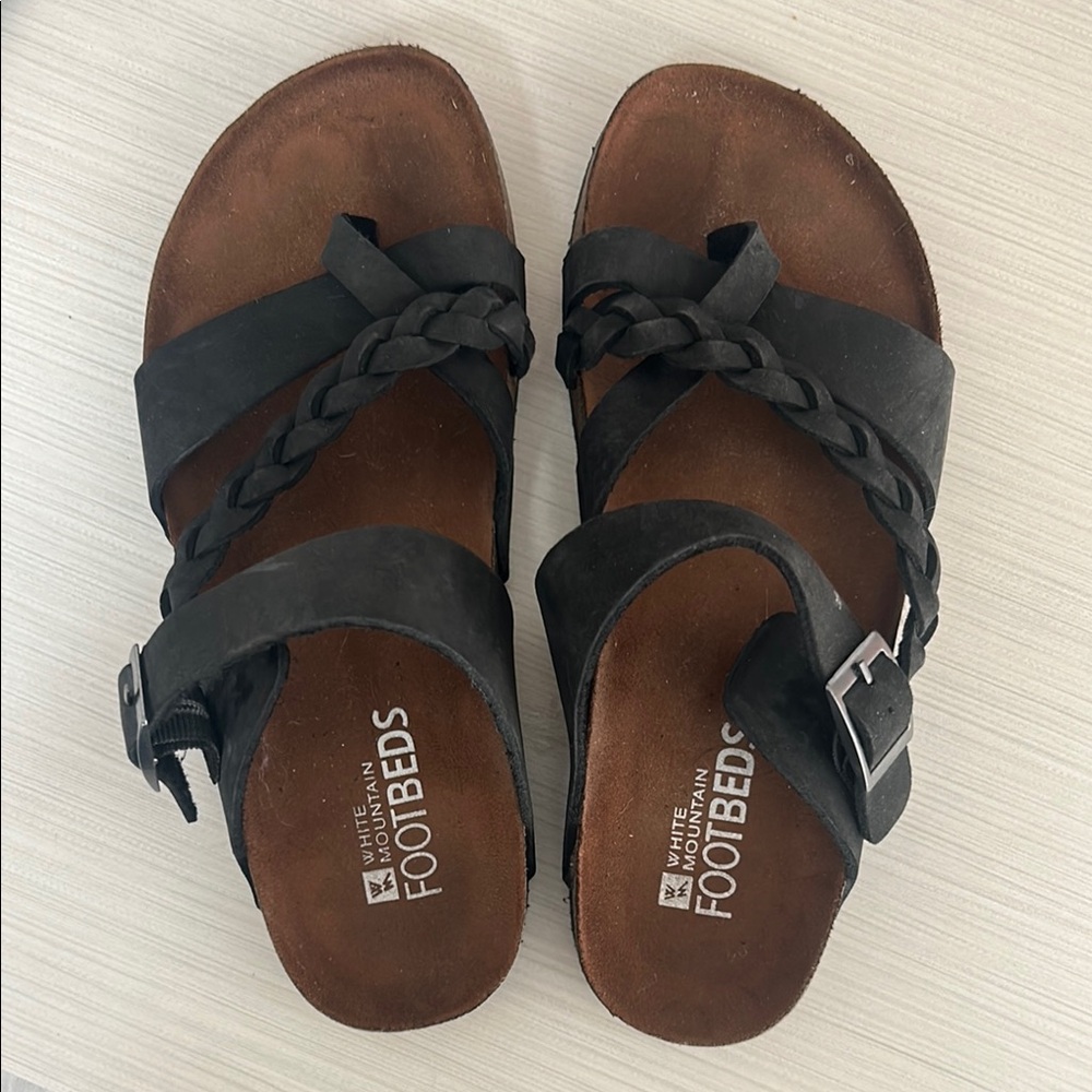 White Mountain Women's Black Sandals